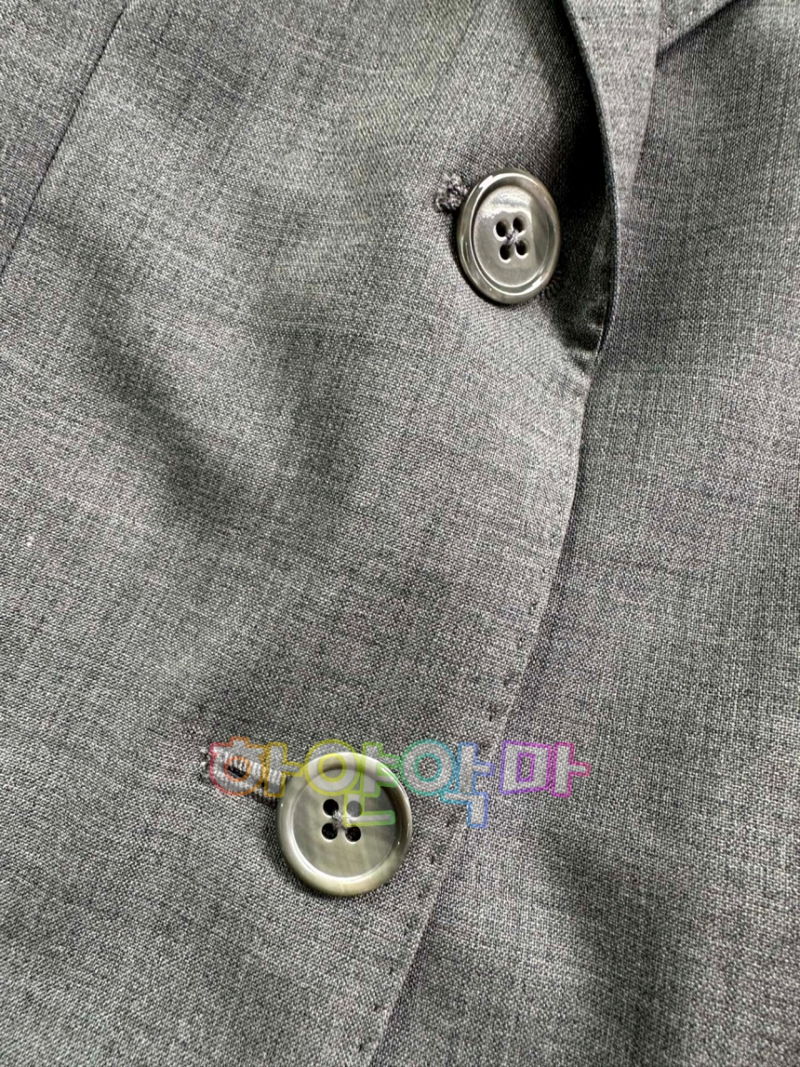 하얀악마 톰브라운 자켓 (20).jpg