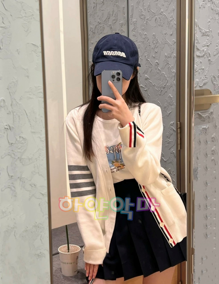 하얀악마 톰브라운 가디건 (2).jpg