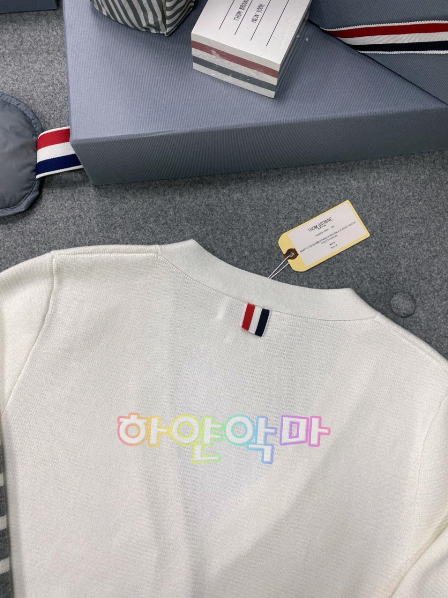 하얀악마 톰브라운 가디건 (15).jpg