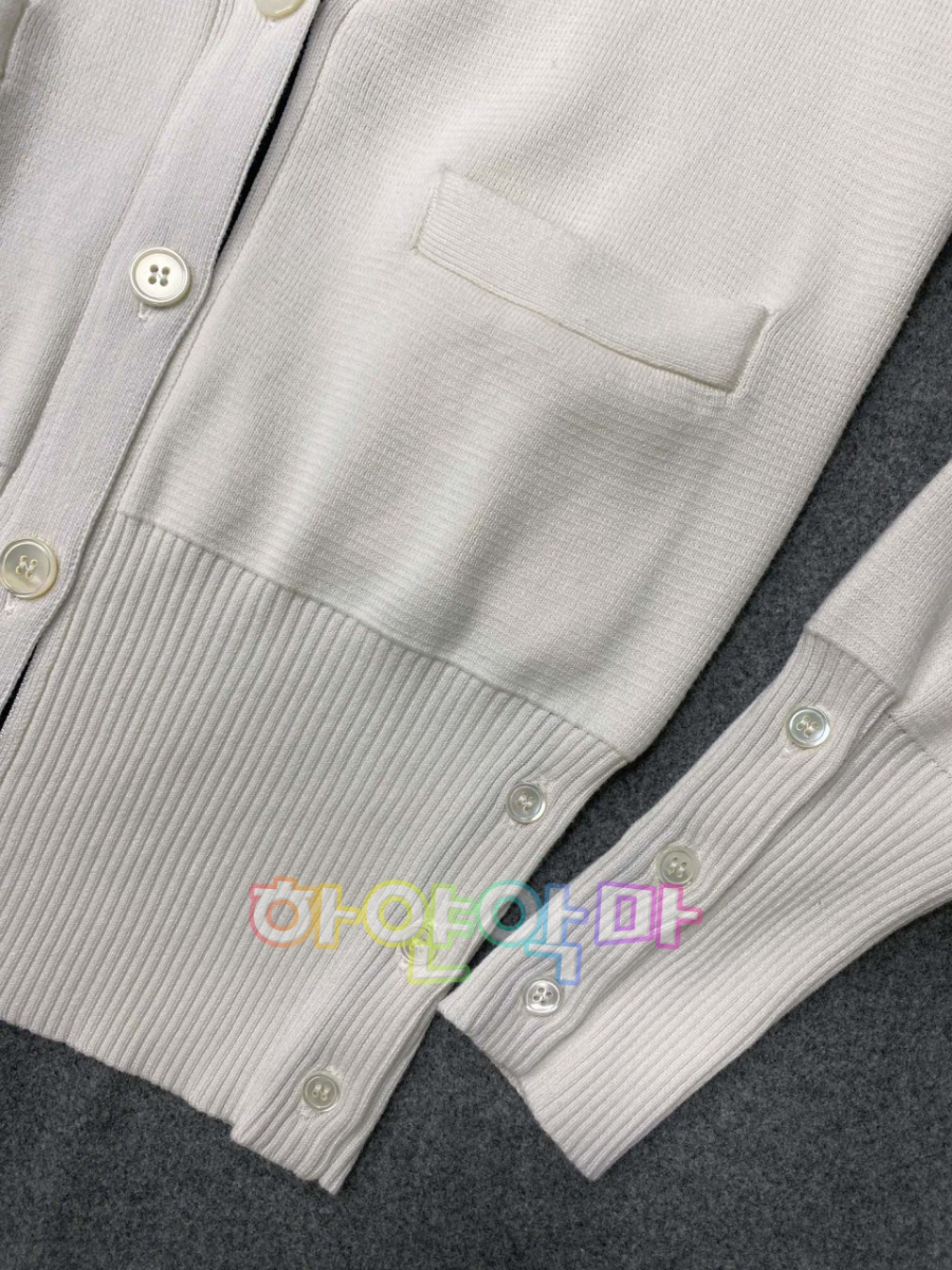 하얀악마 톰브라운 가디건 (16).jpg