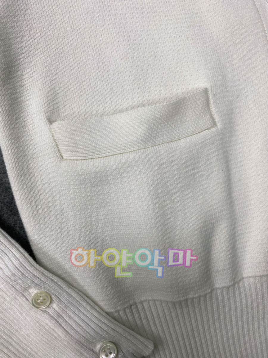 하얀악마 톰브라운 가디건 (20).jpg