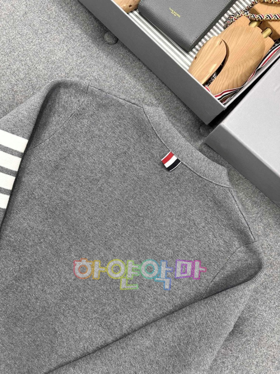 하얀악마 톰브라운 가딕너 (10).jpg