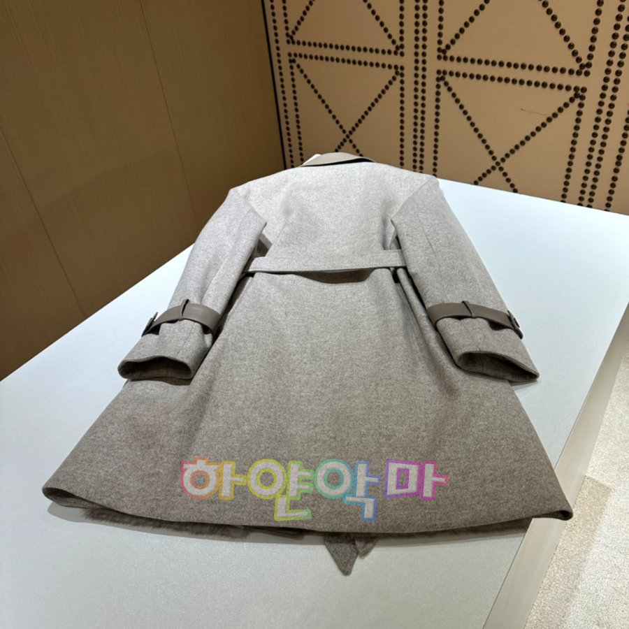 하얀악마 로로 코트 (7).jpg