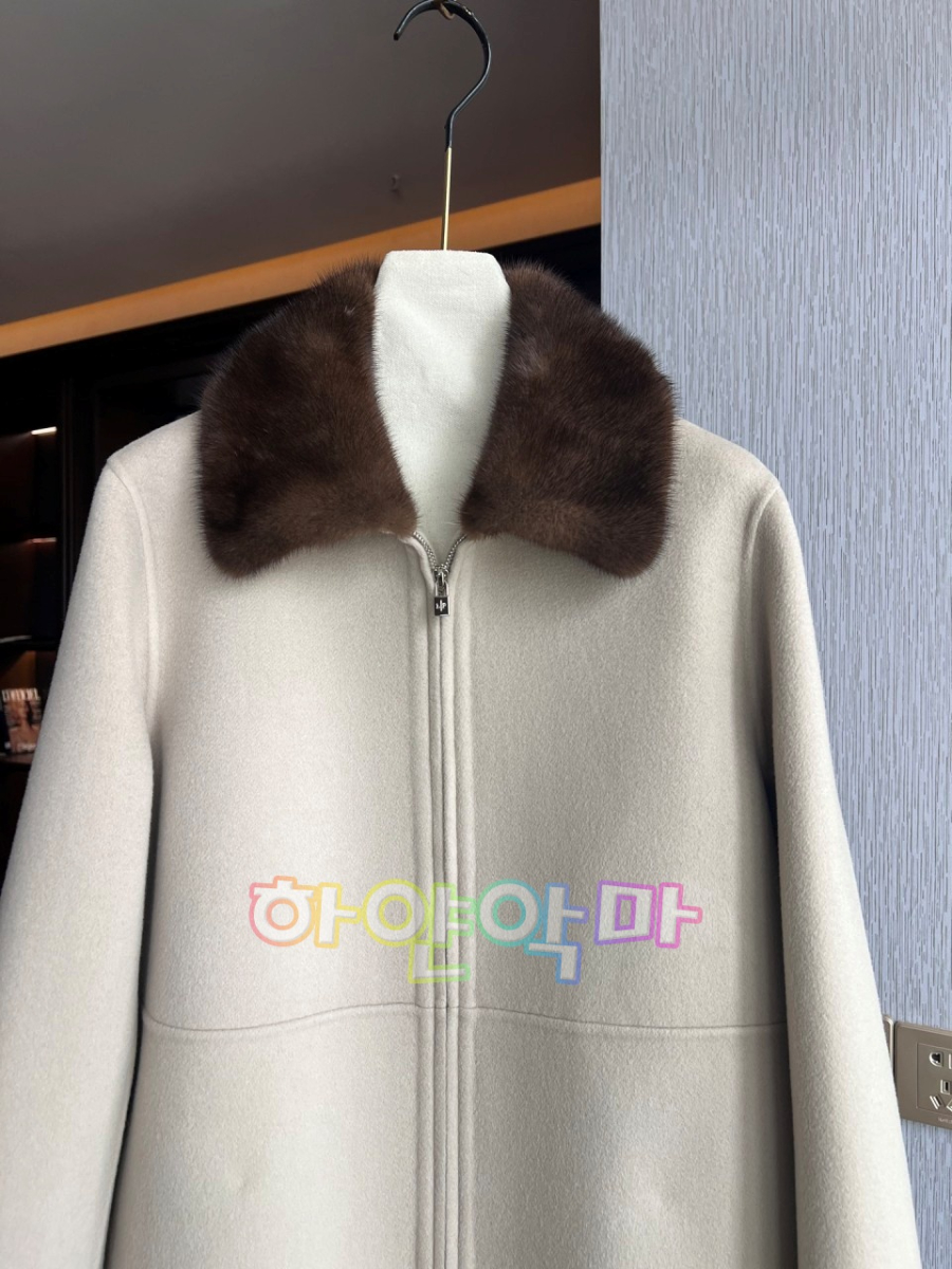 하얀악마 로로 코트 (2).jpg