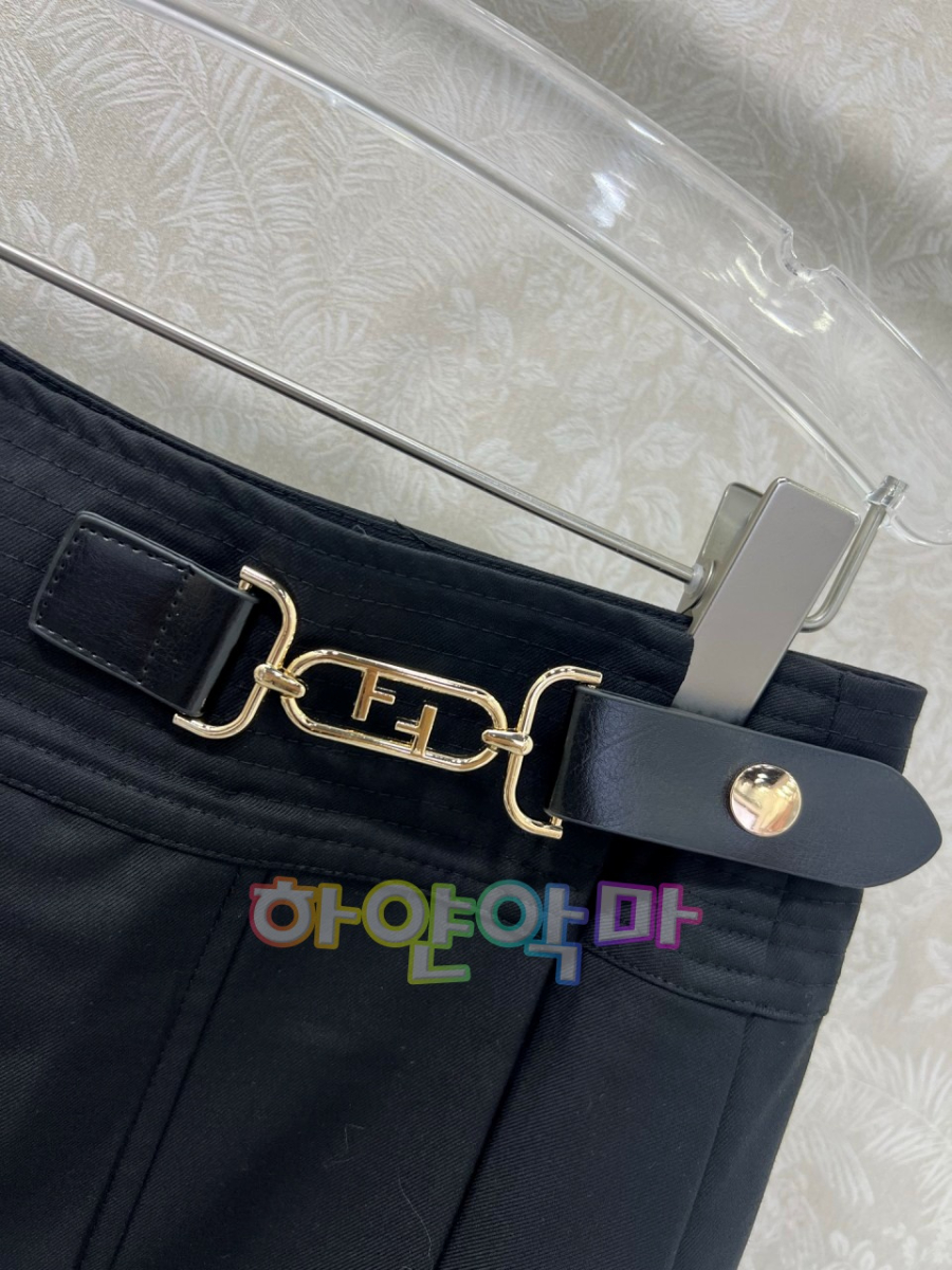 하얀악마 펜디 치마 (8).jpg