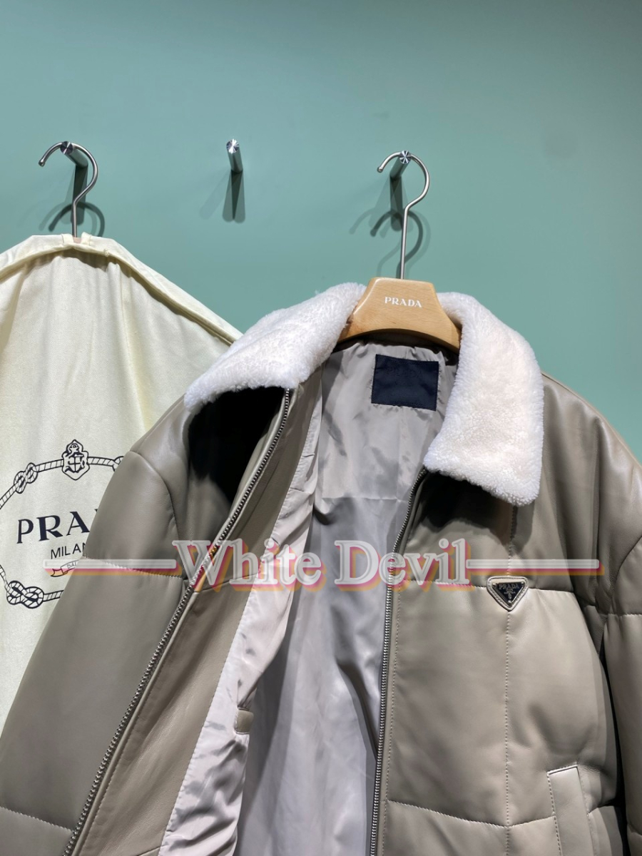 하얀악마 프라다 패딩 (8).jpg