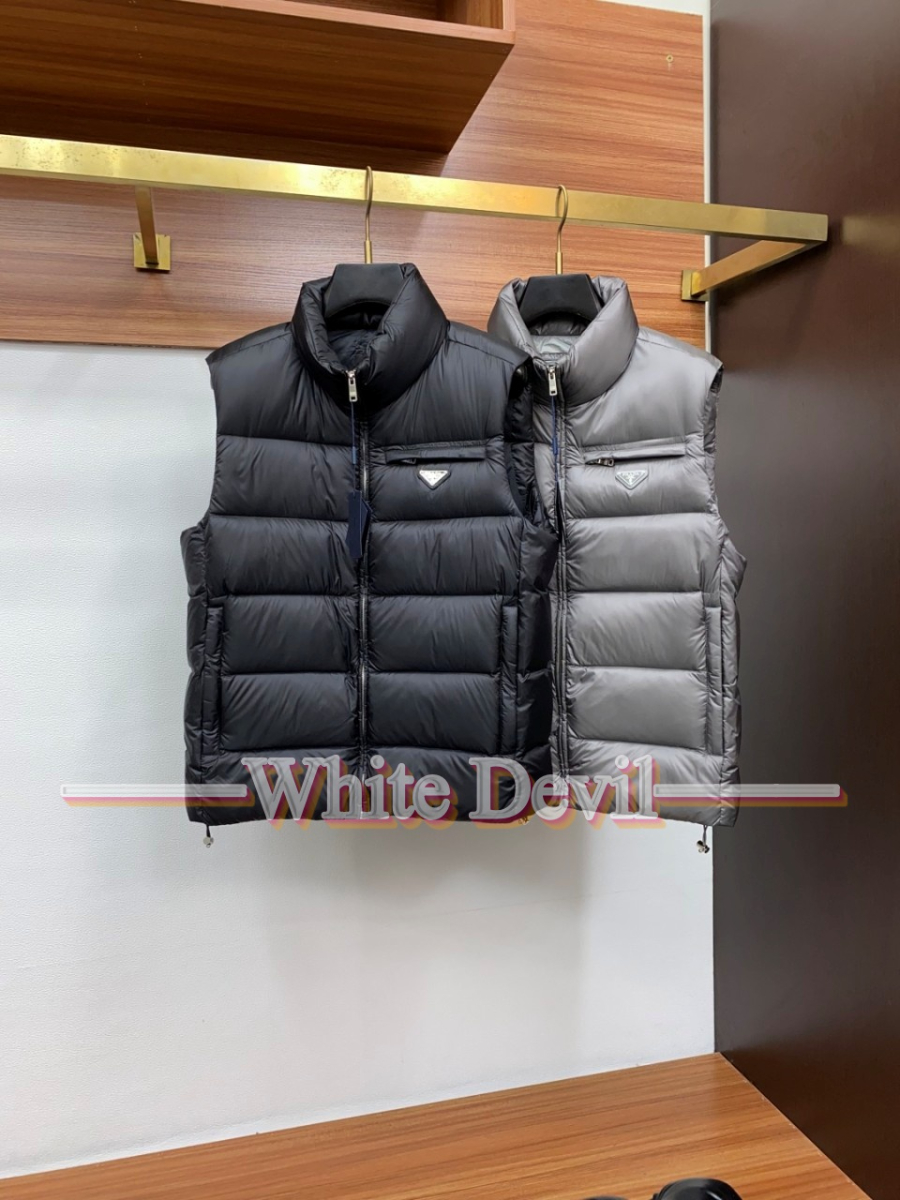 하얀악마 프라다 조끼 (1).jpg