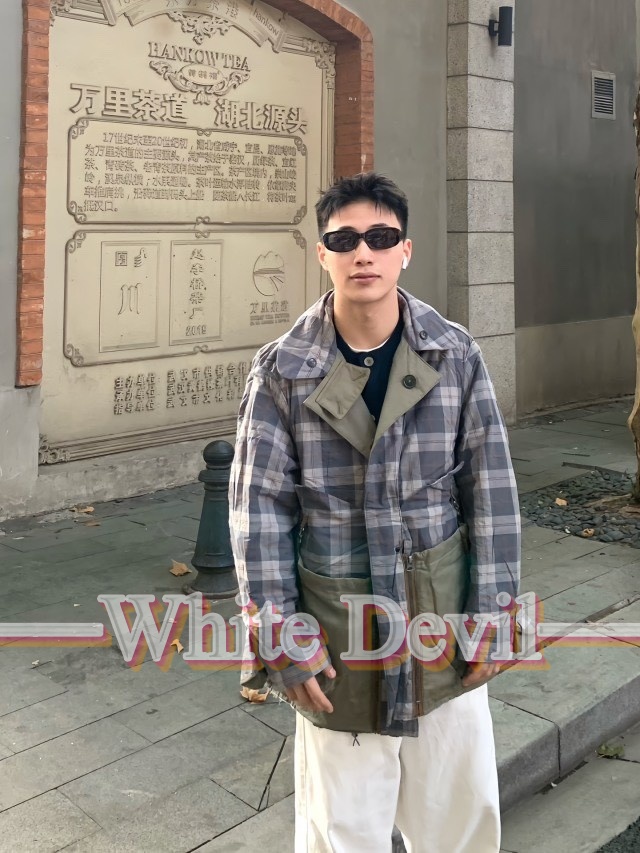 하얀악마 마르지엘라 야상 (2).jpg