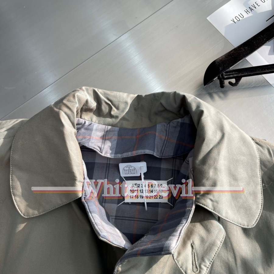 하얀악마 마르지엘라 야상 (8).jpg