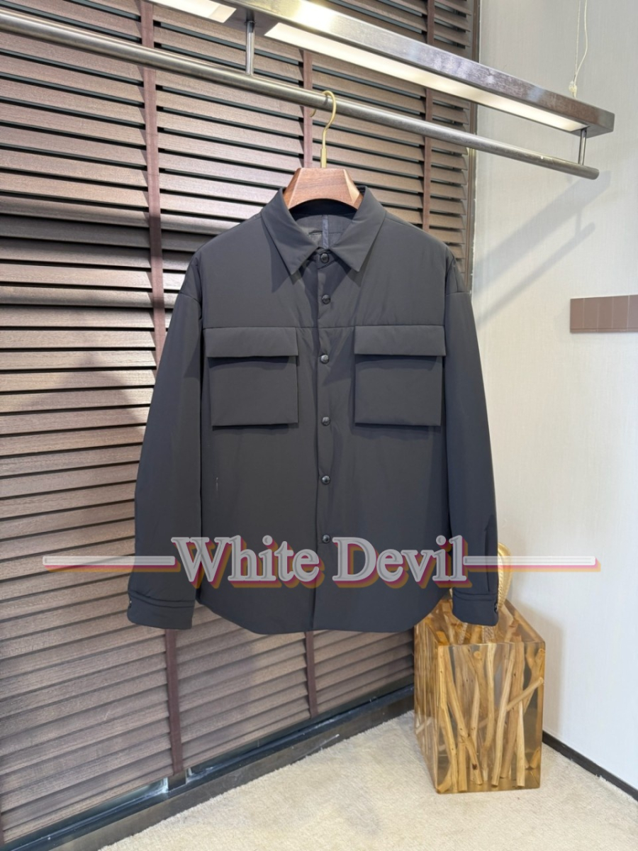 하얀악마 프라다 자켓 (2).jpg