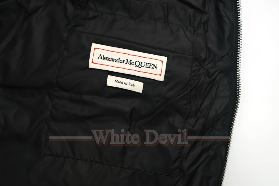 하얀악마 맥퀸 패딩 (8).jpg