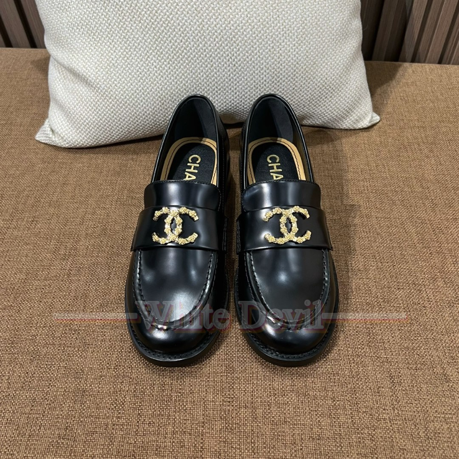 하얀악마 샤넬 로퍼 (2).jpg