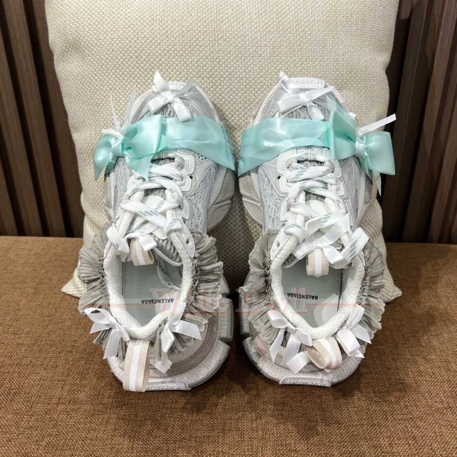 하얀악마 발렌 운동화 (4).jpg