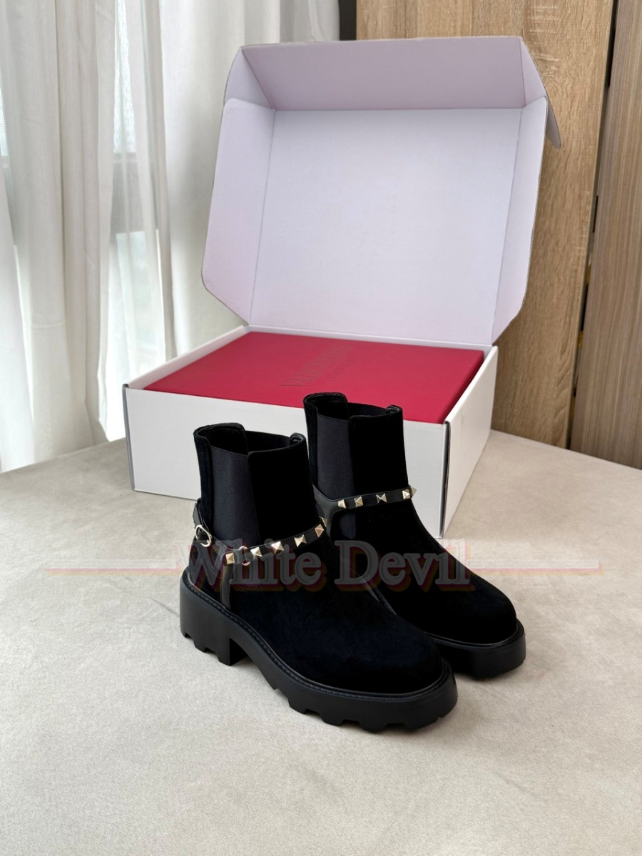 하얀악마 발렌티노 원커 (3).jpg