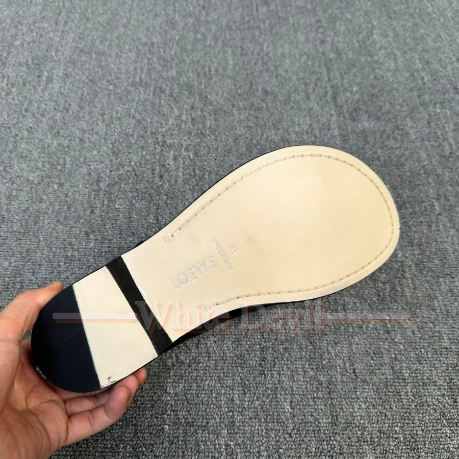 하얀악마 로에베 구두 (10).jpg