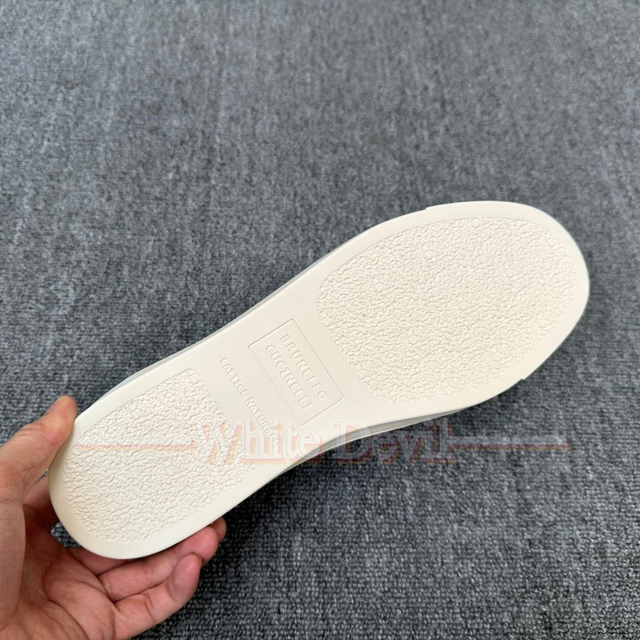 하얀악마 쿠치 스니커즈 (16).jpg