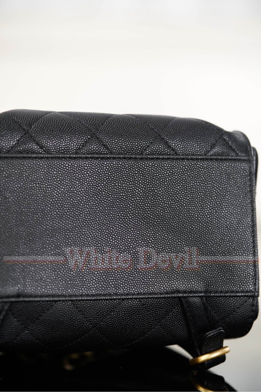 하얀악마 샤넬 백팩 (11).jpg