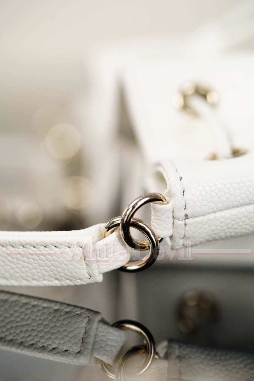 하얀악마 샤넬 버킷백 (16).jpg