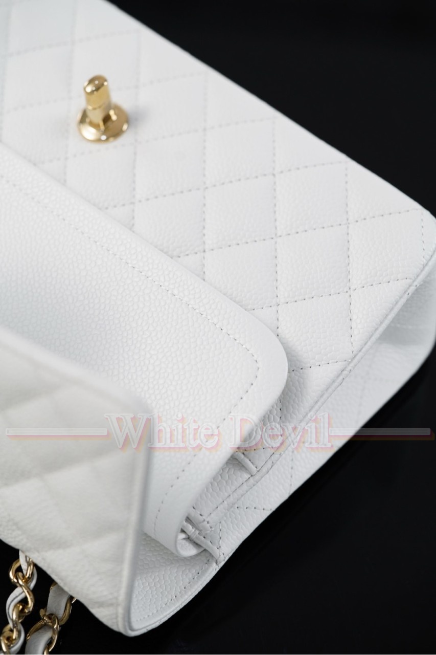 하얀악마 샤넬 클래식 (15).jpg