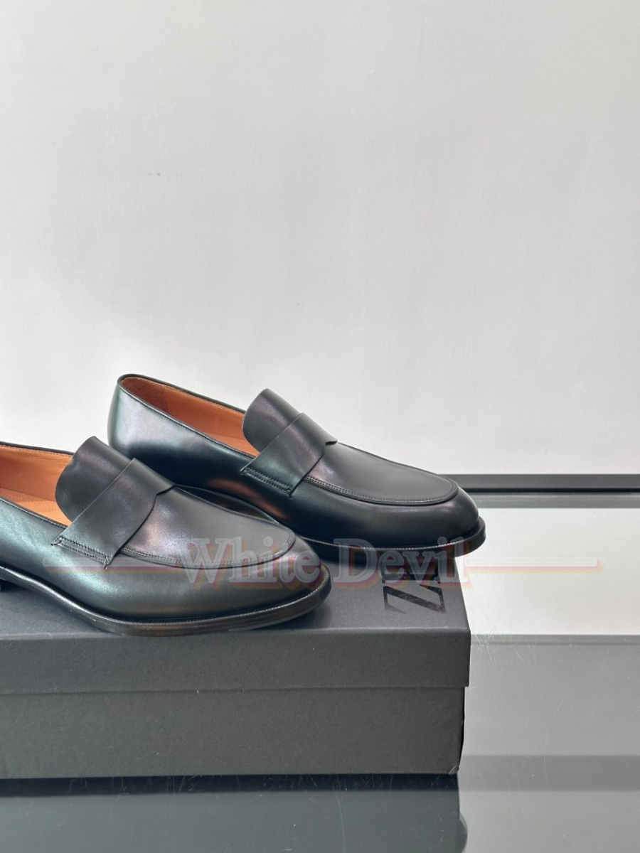 하얀악마 제냐 로퍼 (10).jpg