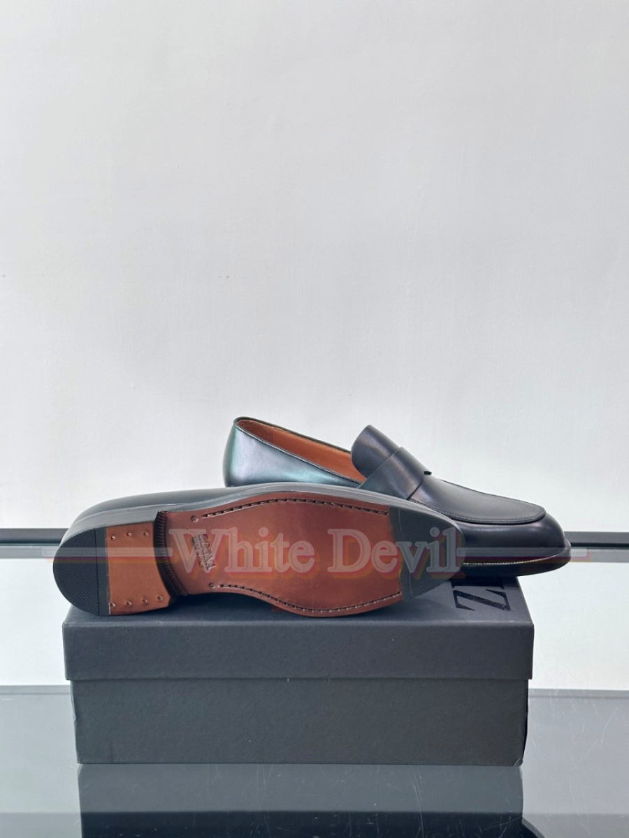 하얀악마 제냐 로퍼 (12).jpg