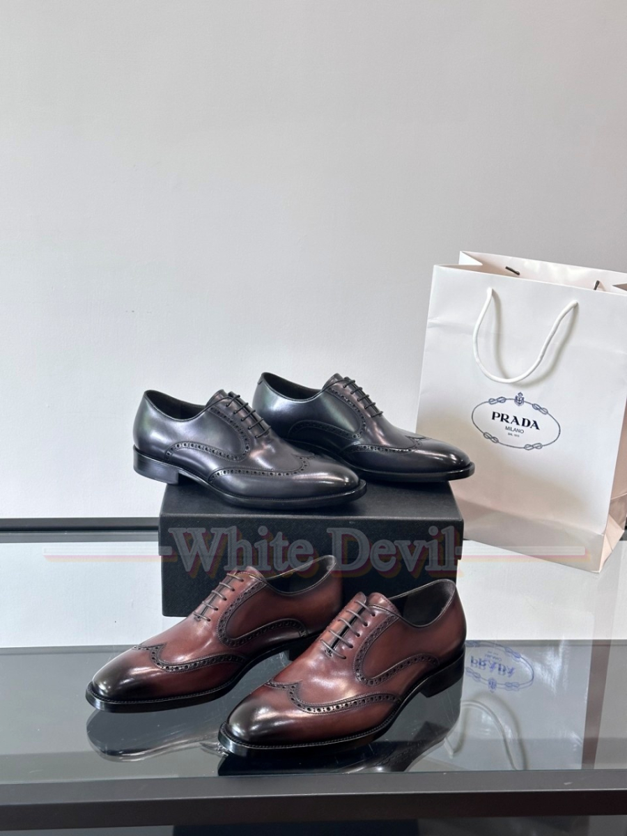 하얀악마 프라다 구두 (1).jpg