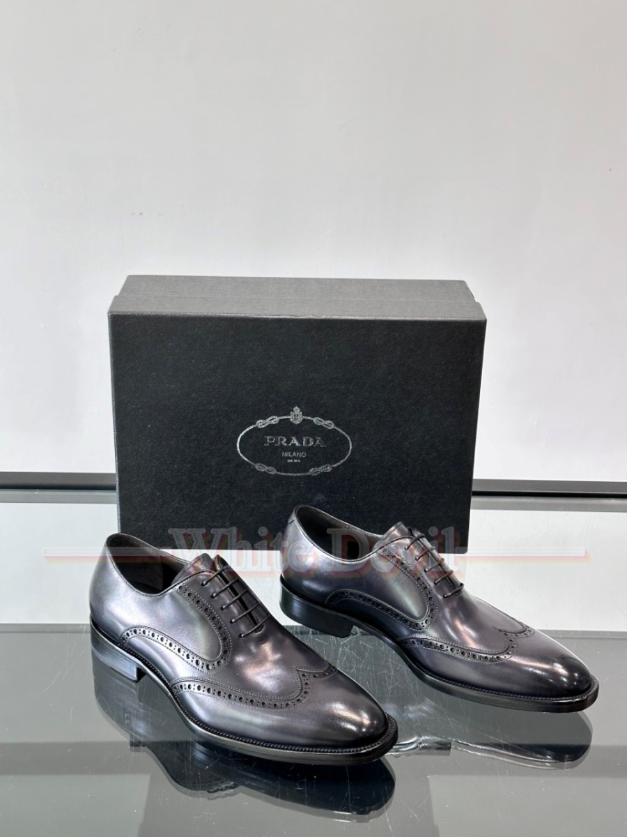 하얀악마 프라다 구두 (2).jpg