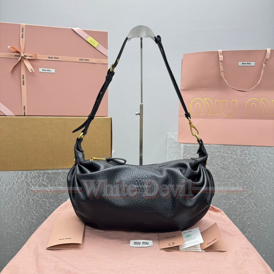 하얀악마 미우 몽크 (1).jpg