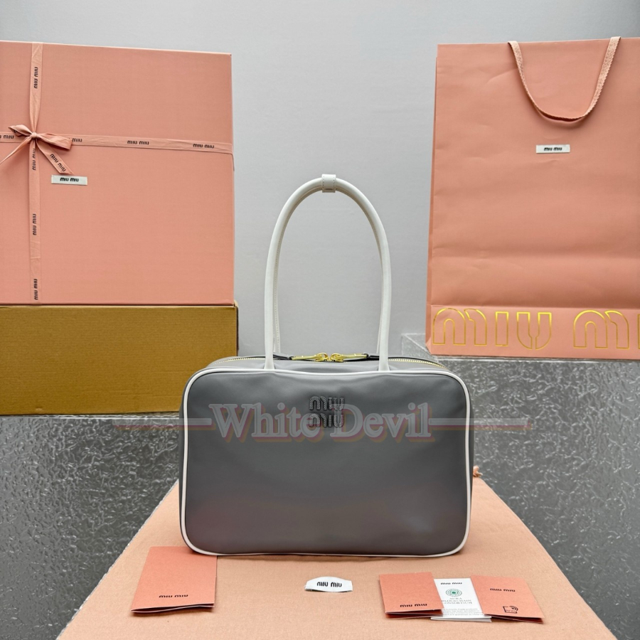 하얀악마 미우 보백 (1).jpg