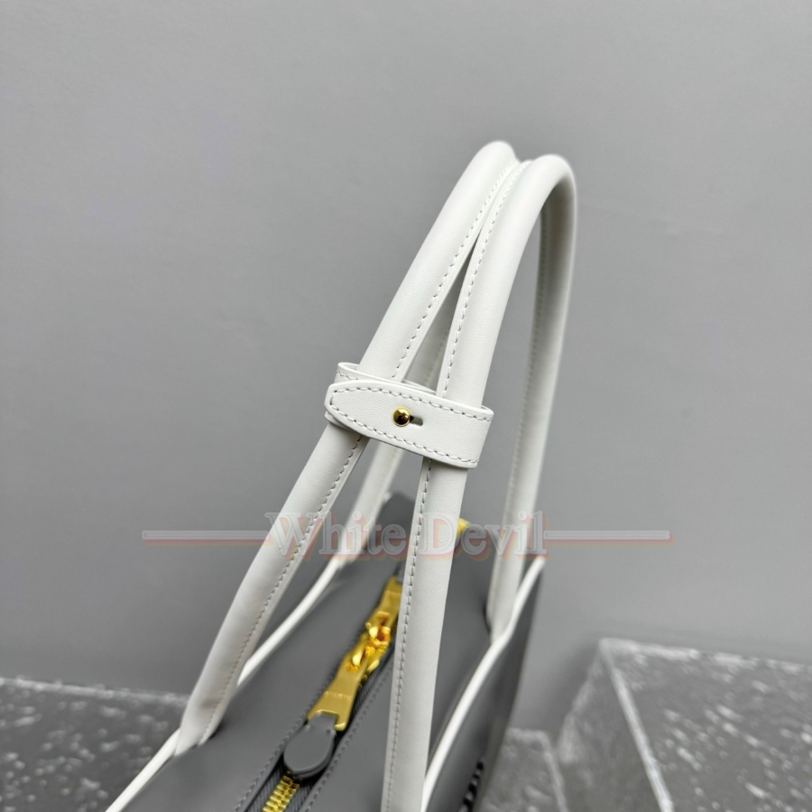 하얀악마 미우 보백 (7).jpg