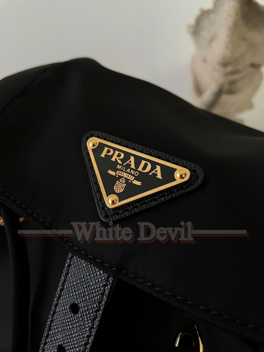 하얀악마 프라다 백팩 (5).jpg