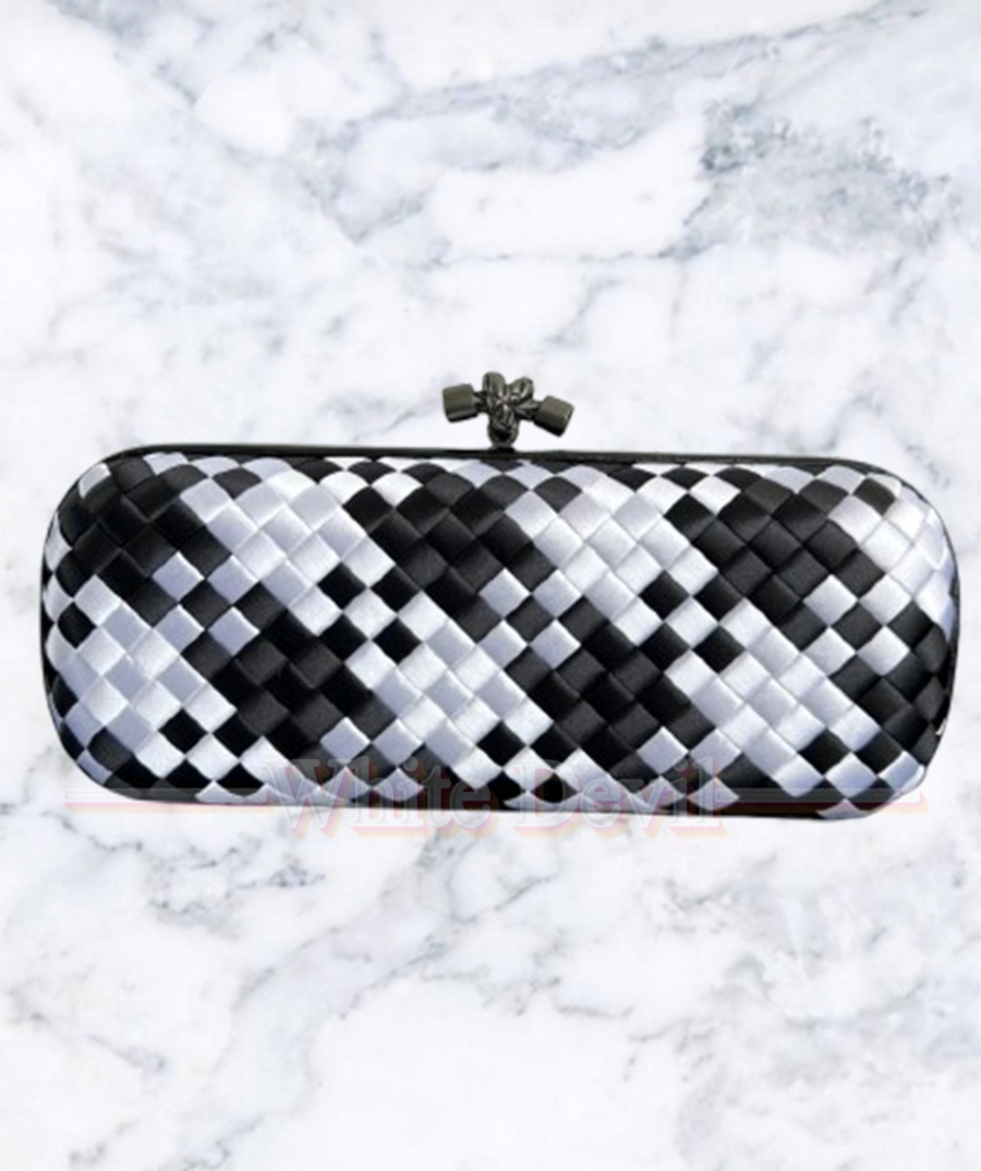 하얀악마 보테가 클러치백 (11).JPG