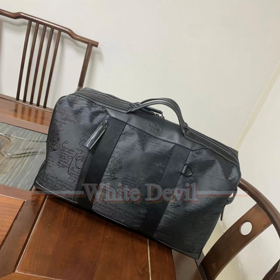 하얀악마 벨루티 여행가방 (2).jpg