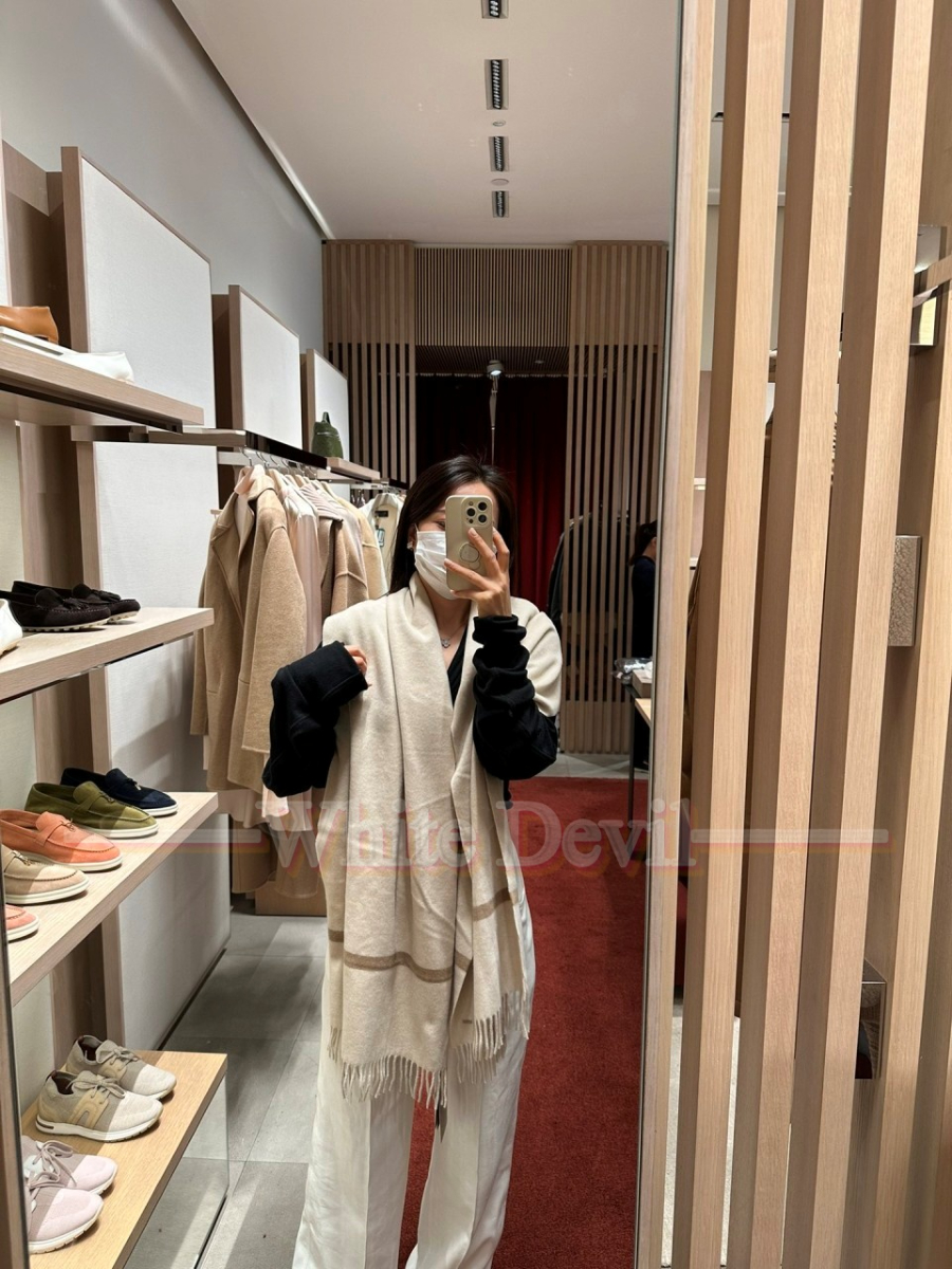 하얀악마 에르 목도리 (1).jpg