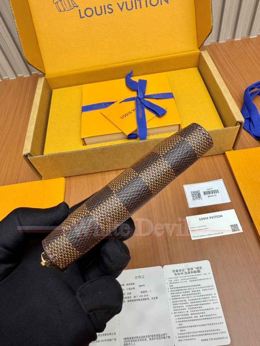 하얀악마 루이 지갑 (4).jpg