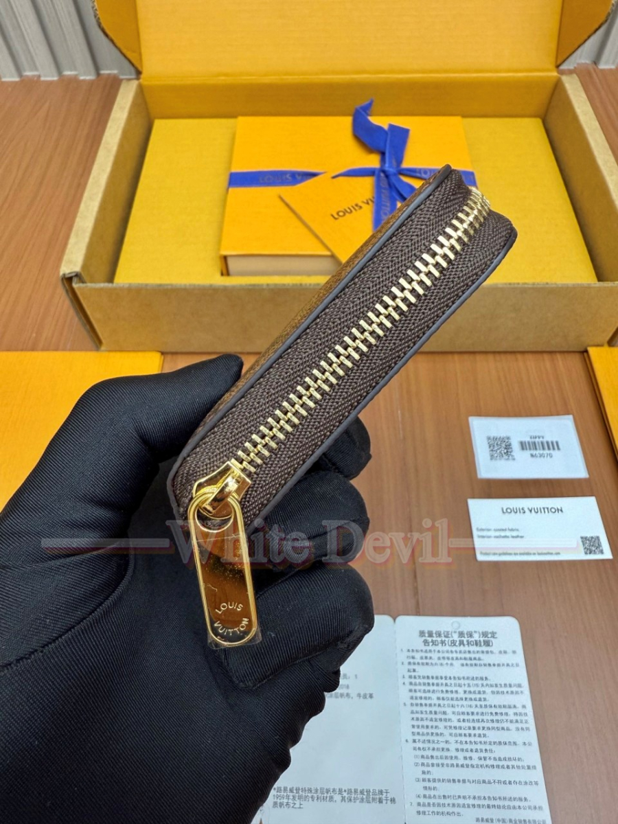 하얀악마 루이 지갑 (6).jpg