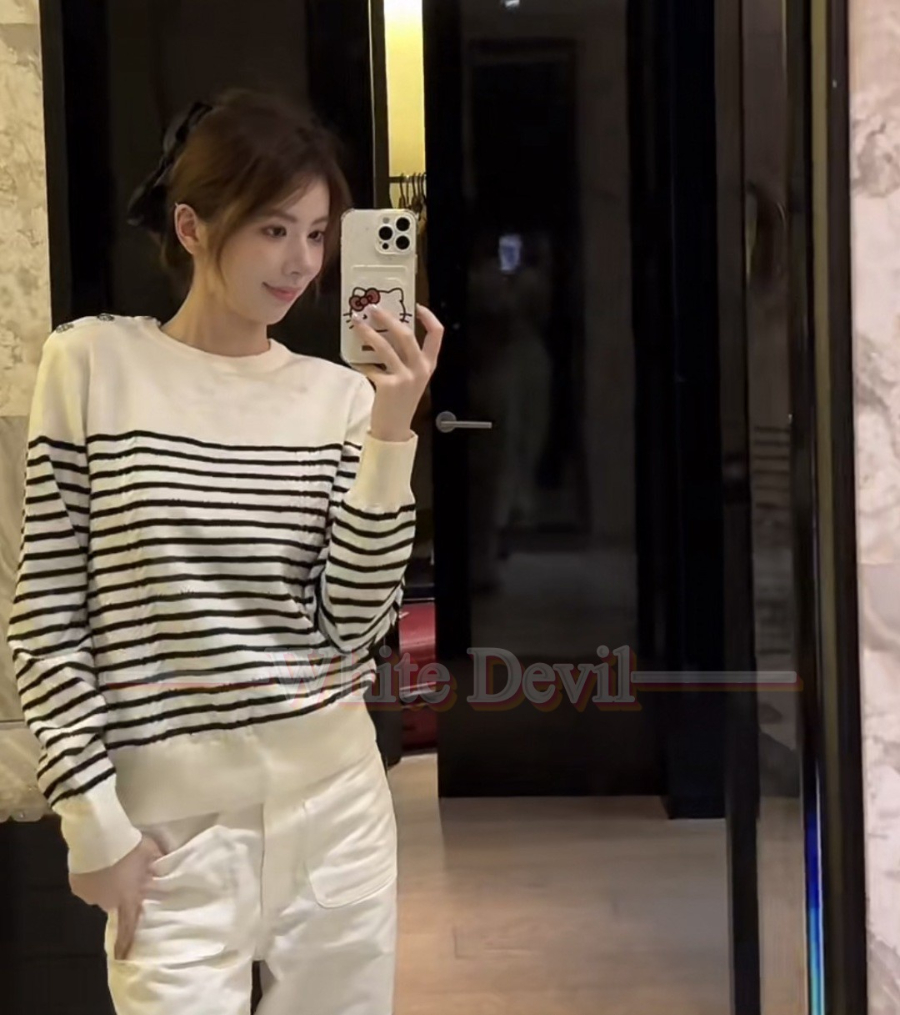 하얀악마 샤넬 니트 (1).jpg