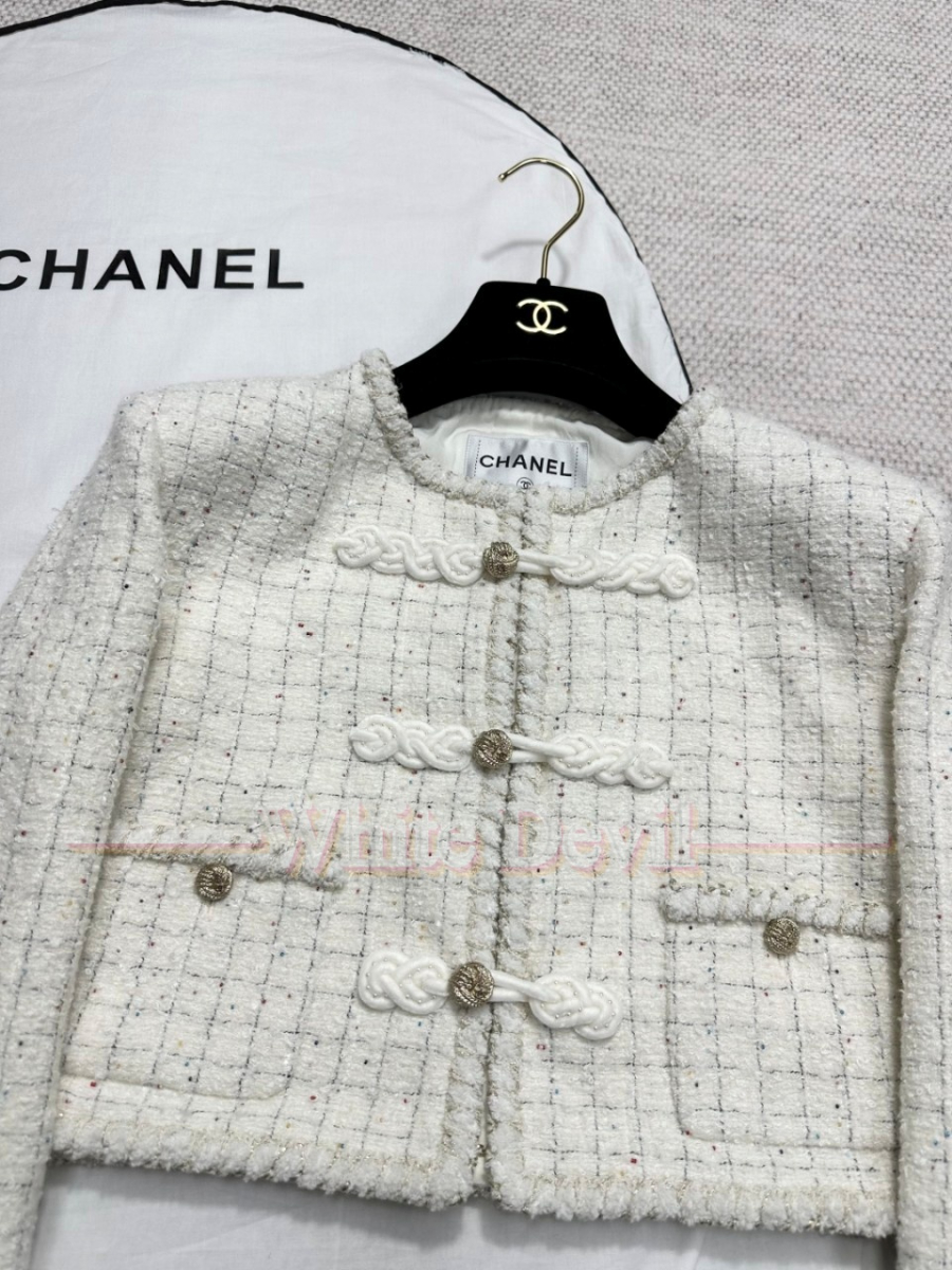 하얀악마 샤넬 코트 (9).jpg
