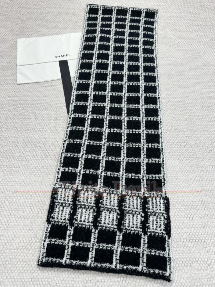 하얀악마 샤넬 목도리 (7).jpg