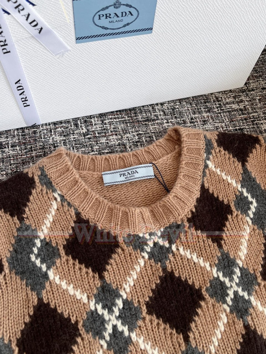 하얀악마 프라다 니트 (14).jpg