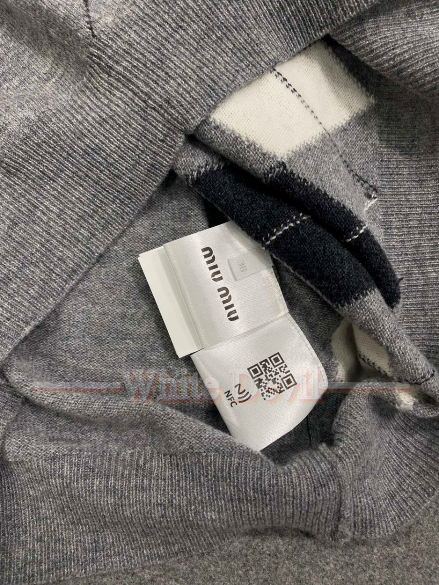 하얀악마 미우 니트 (14).jpg