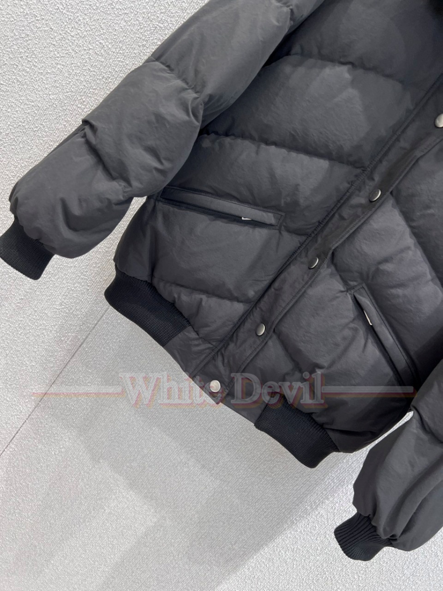 하얀악마 프라다 패딩 (10).jpg