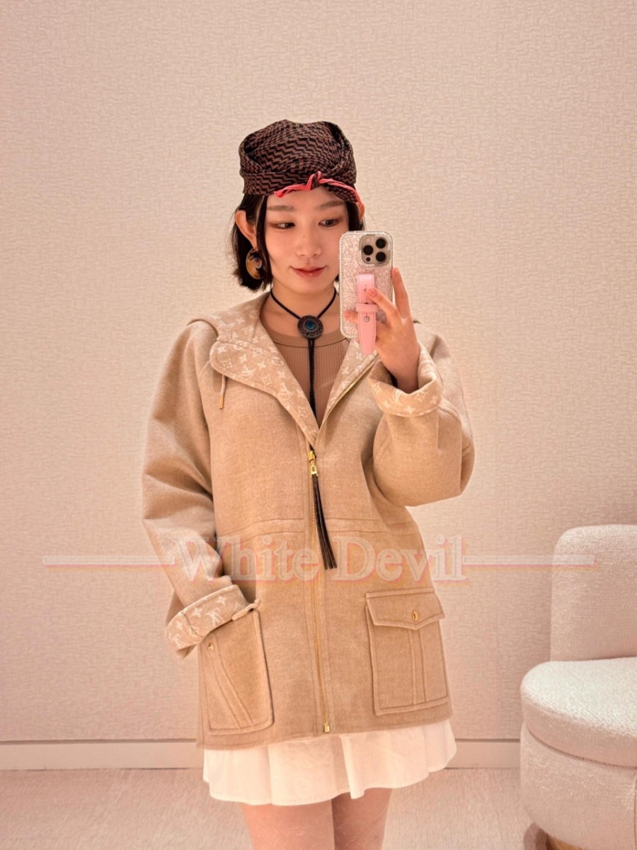 하얀악마 루이 코트 (1).jpg