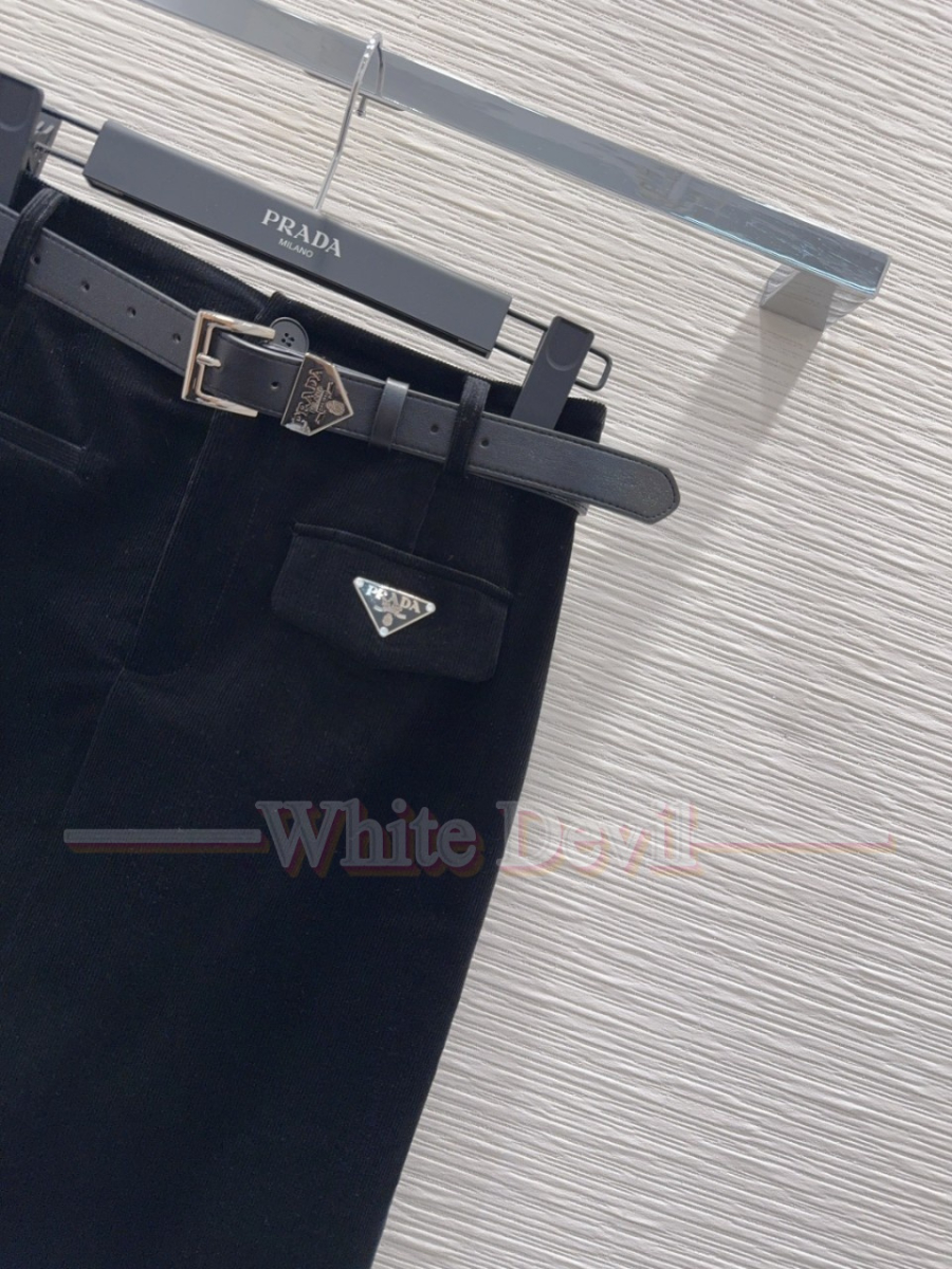 하얀악마 프라다 치마 (8).jpg