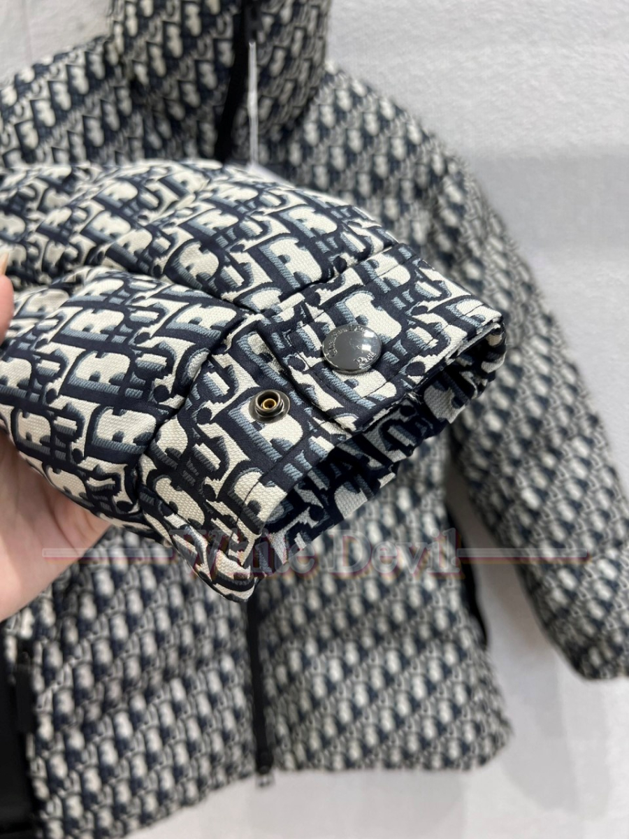 하얀악마 디올 패딩 (11).jpg