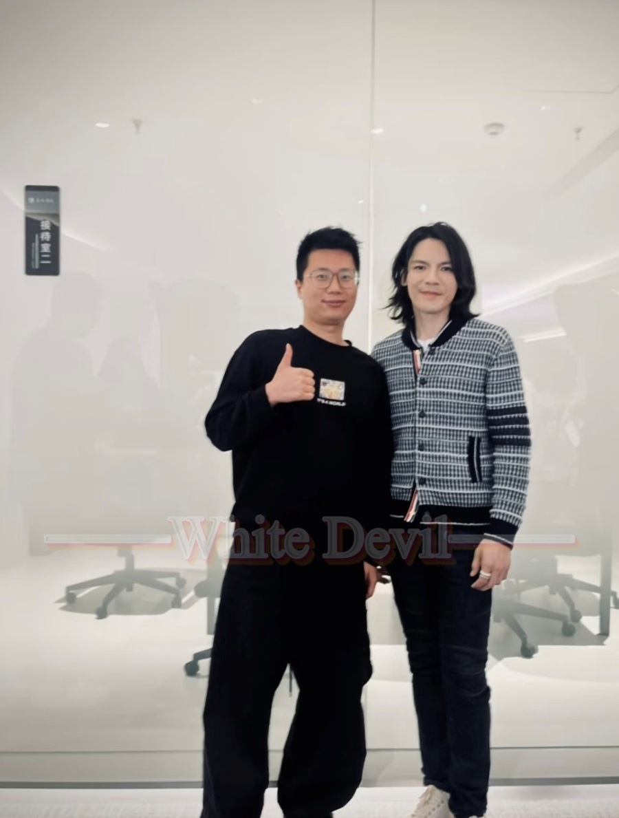 하얀악마 톰브 자켓 (1).jpg