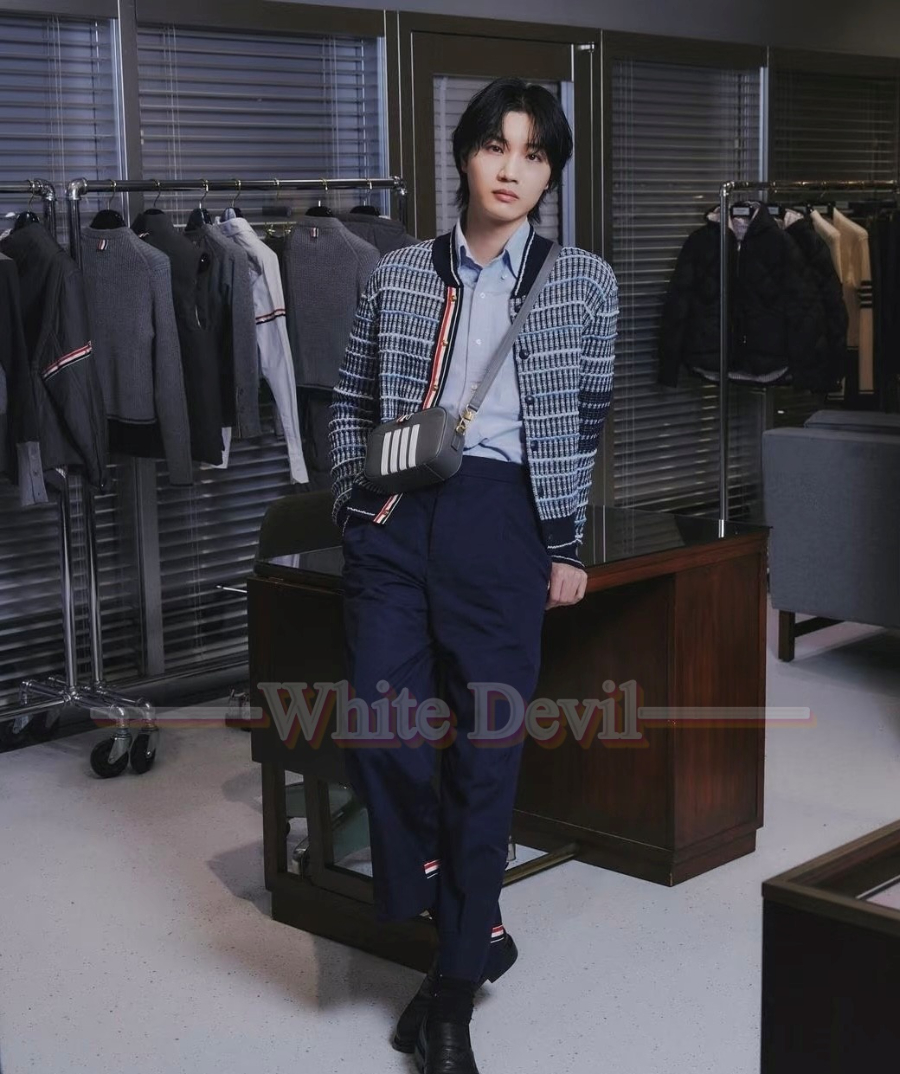 하얀악마 톰브 자켓 (2).jpg