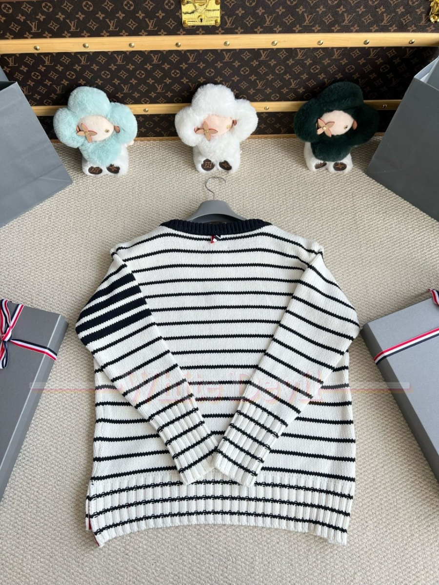 하얀악마 톰브니트 (13).jpg