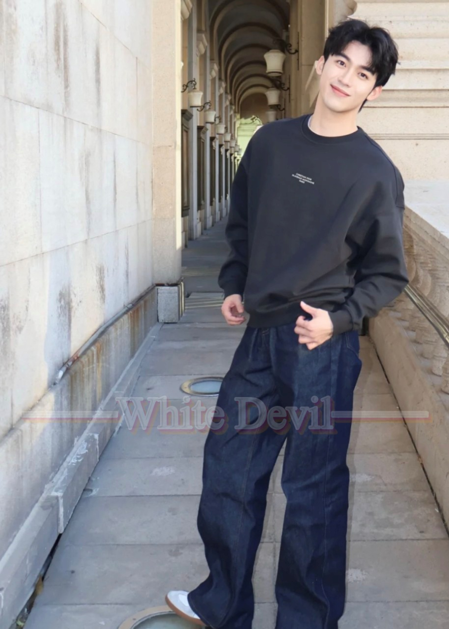 하얀악마 디올맨투맨 (1).jpg