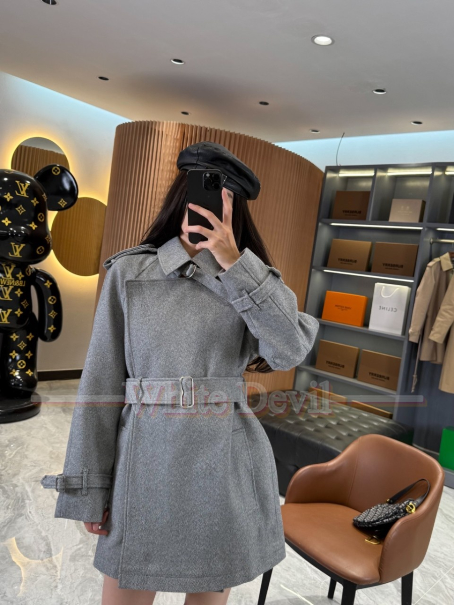 하얀악마 버버리 코트 (2).jpg